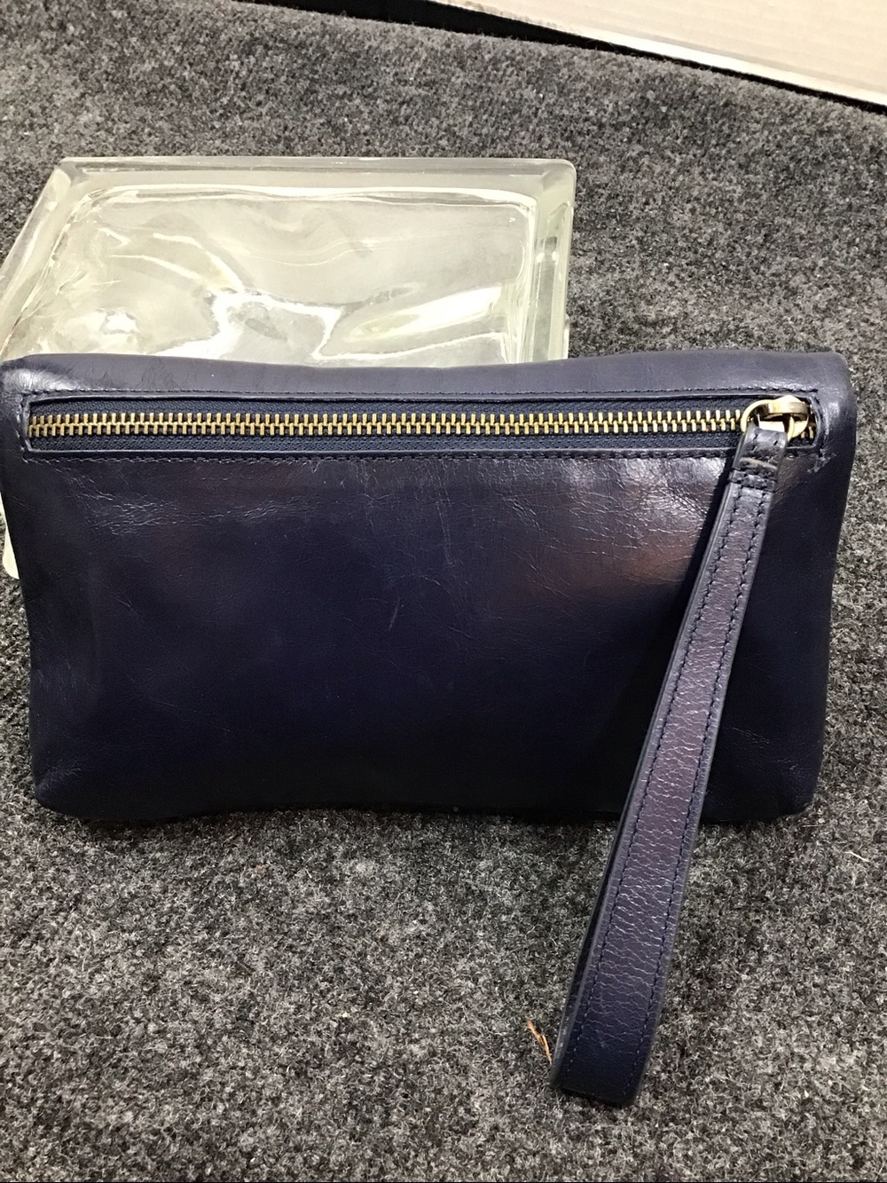 Hobo Int Classic Navy Leather fold over Wristlet Clutch - Picture 3 of 11